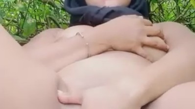 Salwa Ukhti Jilbab Ekshib Colmek Outdoor