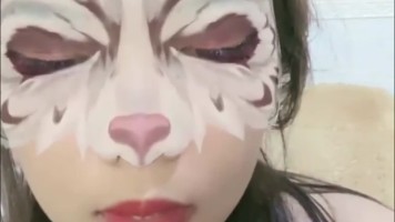 Miss Debby Cantik Setengah Telanjang Live