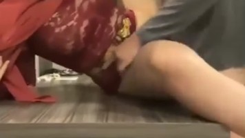 Tante Jilbab Kebaya Merah Ngewe Viral