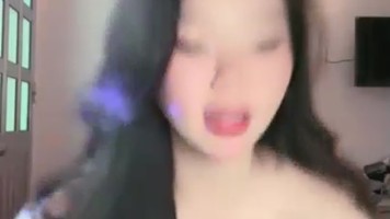 Host Cantik Bening Kak Daisy Love